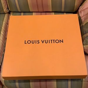 100% Authentic Louis Vuitton gift box